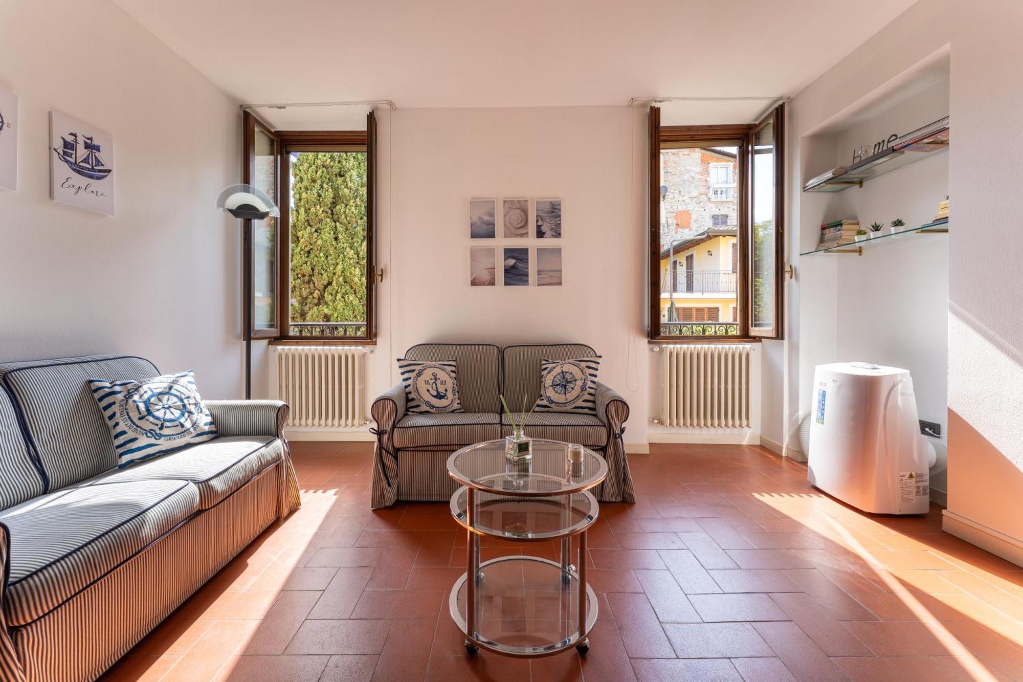 Casa Preziosa - Salo Apartment Luaran gambar